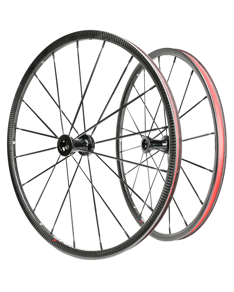 24" Spinergy Extra Lite Carbon Blade CLX, schwarze Nabe, 18 schwarze Speichen