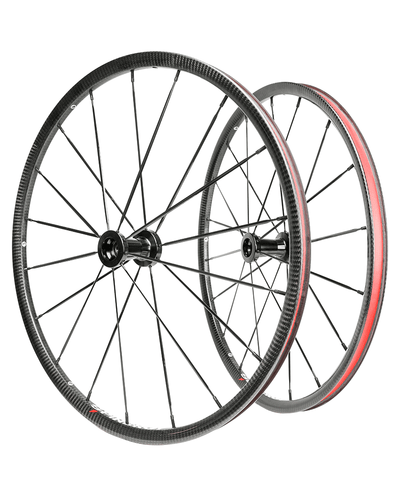 24" Spinergy Extra Lite Carbon Blade CLX, schwarze Nabe, 18 schwarze Speichen